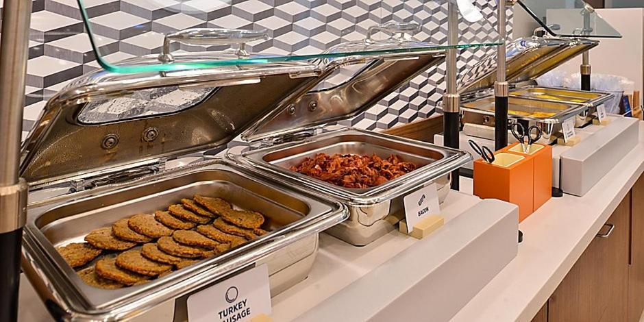 Holiday Inn Express - South Haven By Ihg Eksteriør bilde